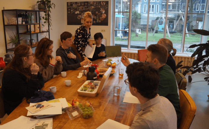 Inprenten workshop scholen – Mengel Moose